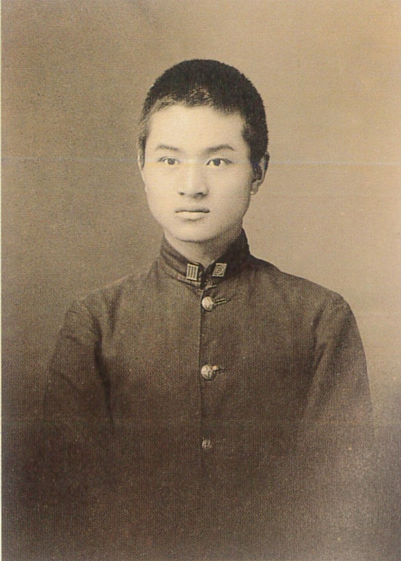 麻布中學時代的朱昭陽先生(1921年)